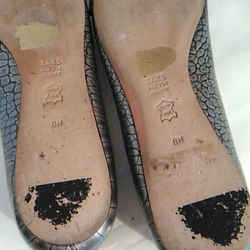 Saks Fifth Avenue Pewter Reptile Embossed Flats - Picture 8 of 14